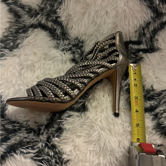Vince Camuto Stilettos - Picture 2 of 6